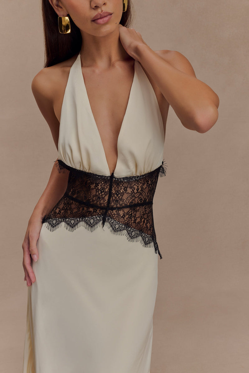 Compra 1 Vestido Largo de Encaje y Satén y gana 1 bolso de mano exclusivo BlomLane™ negro